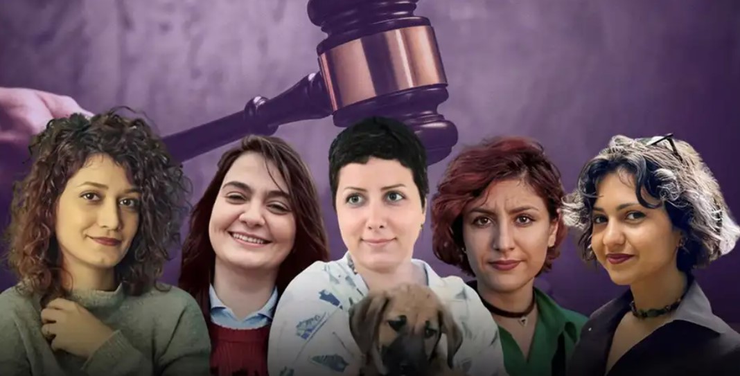 Brutale Repression der Frauen im Iran! Brutale Repression der Frauen im Iran!